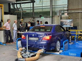 Demonstration of the new roller dynamometer in the laboratory of the Faculty of Mechanical Engineering