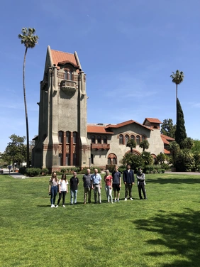 THI Studierende auf dem Campus der SJSU